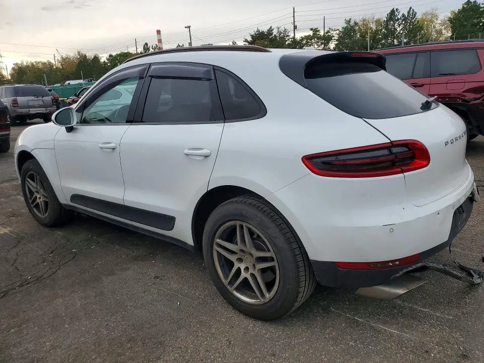 2018 PORSCHE MACAN   