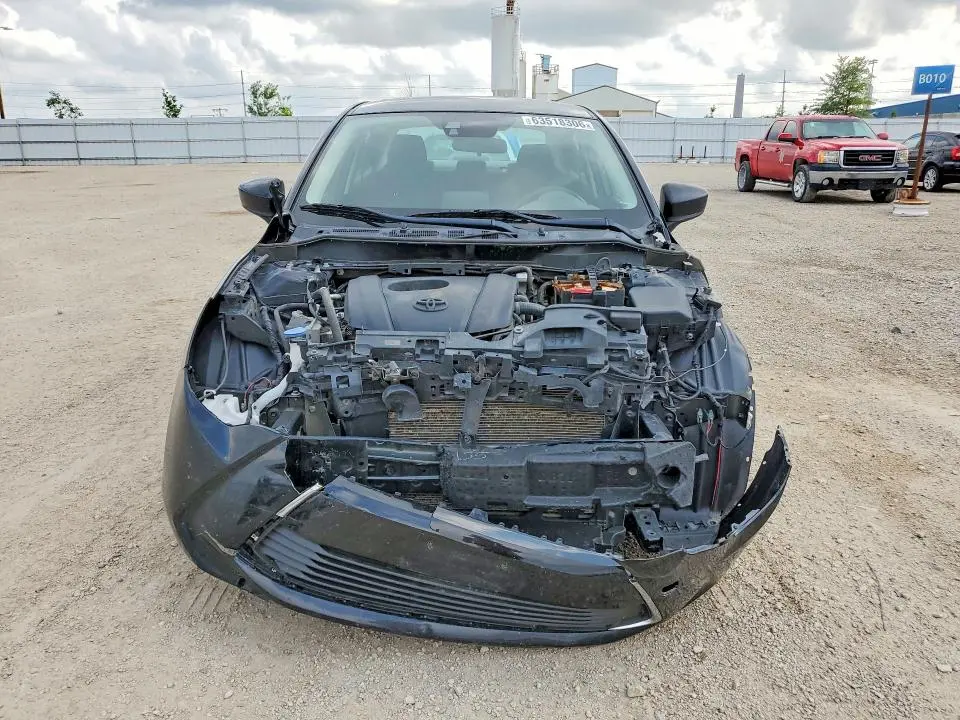 2017 TOYOTA YARIS IA BASE  