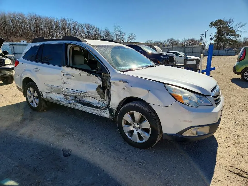 2012 SUBARU OUTBACK 2.5I PREMIUM  
