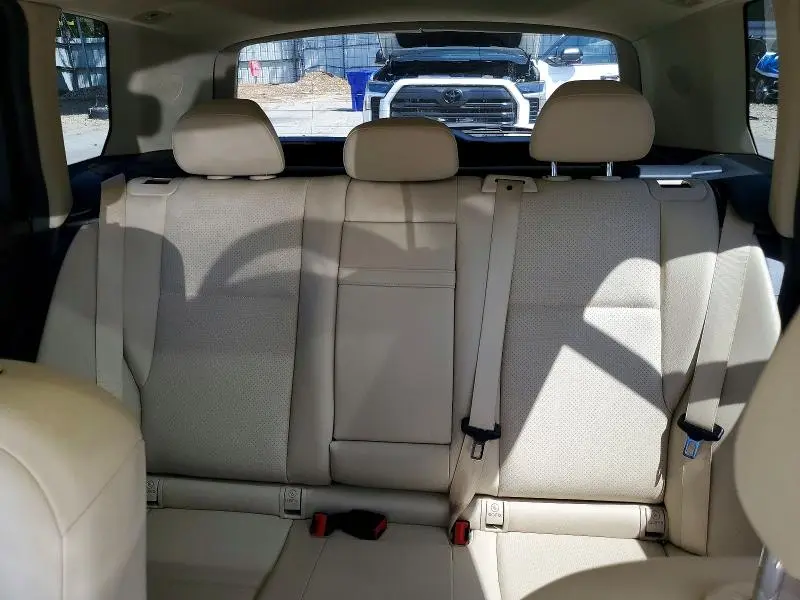 2015 MERCEDES-BENZ GLK 350  