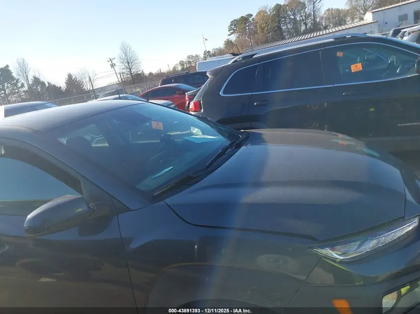 2021 HYUNDAI KONA SE