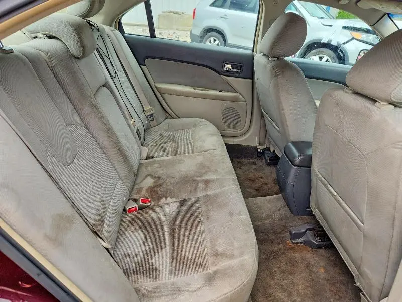 2011 FORD FUSION SE  