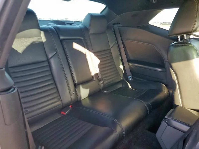 2012 DODGE CHALLENGER SXT  