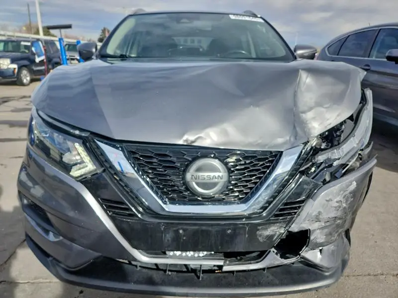 2021 NISSAN ROGUE SPORT SV  