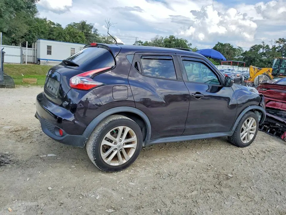 2016 NISSAN JUKE SV  