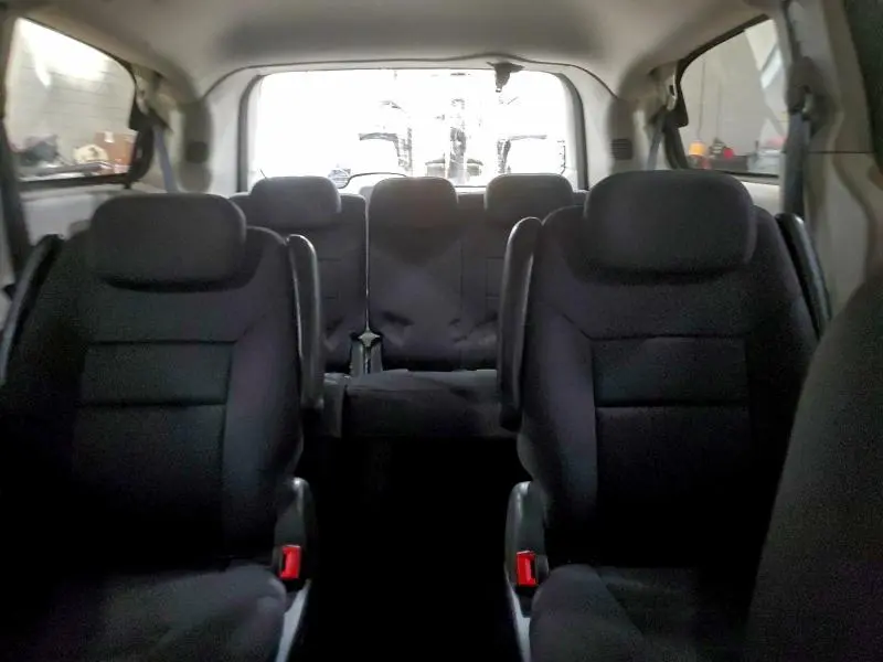 2010 DODGE GRAND CARAVAN SE  