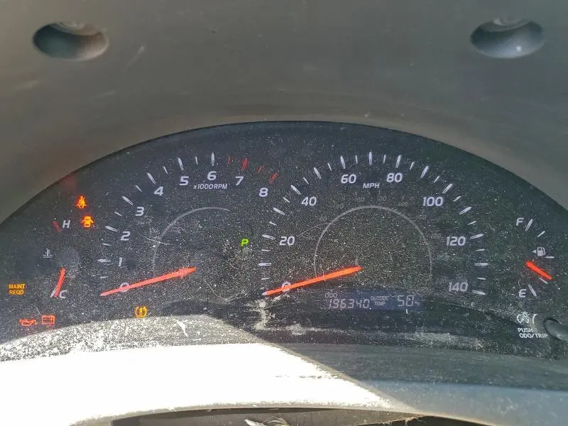 2010 TOYOTA CAMRY BASE  