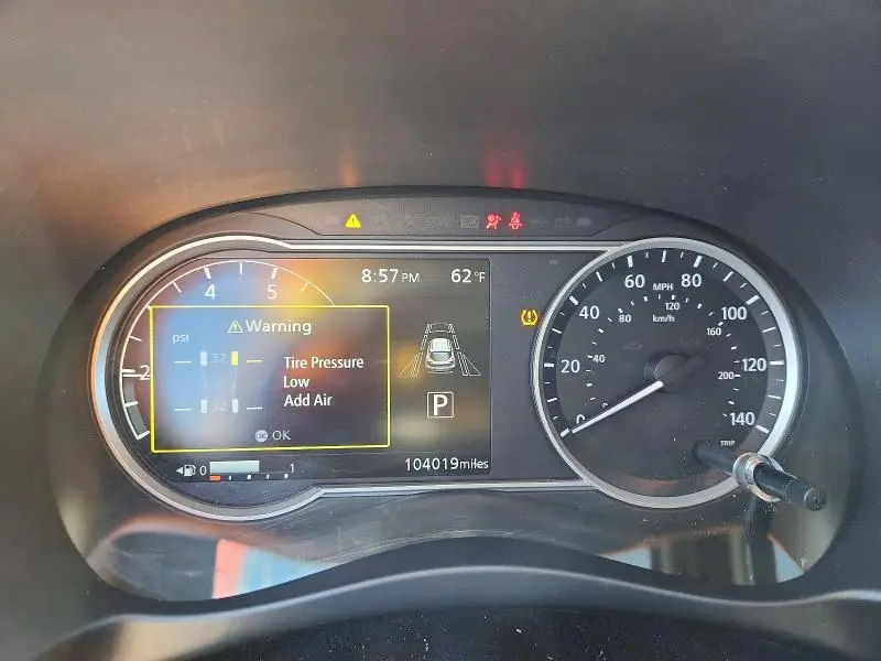 2020 NISSAN KICKS SR  