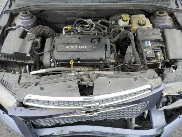 2013 CHEVROLET CRUZE LS  