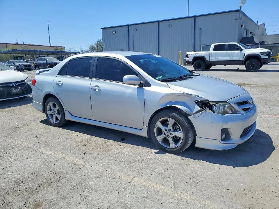 2013 TOYOTA COROLLA S  
