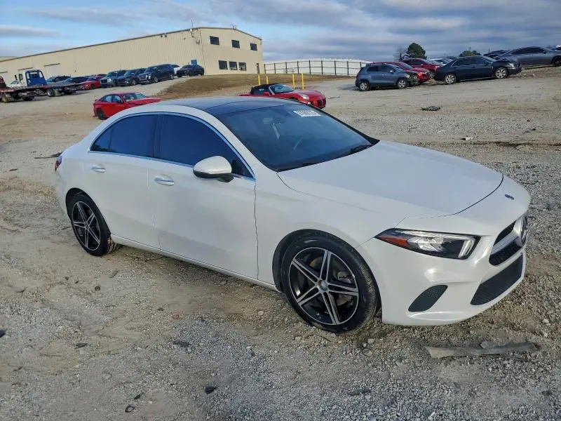 2019 MERCEDES-BENZ A 220  