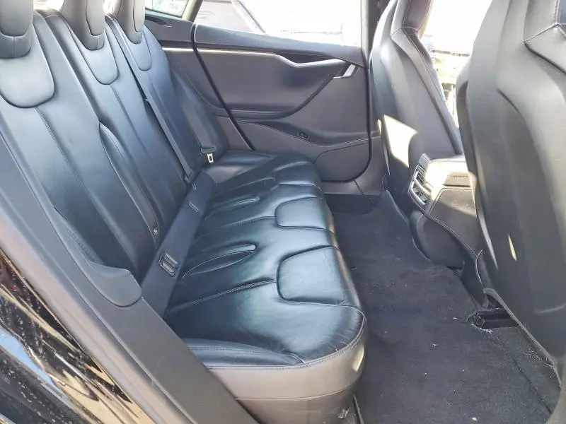 2015 TESLA MODEL S P85D  