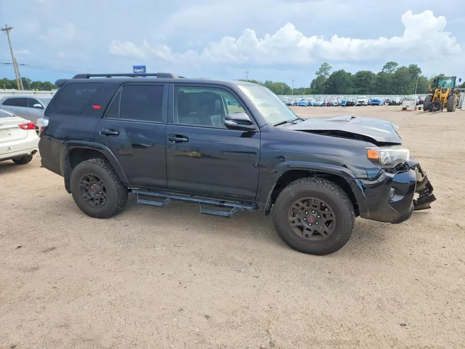 2021 TOYOTA 4RUNNER VENTURE EDITION  