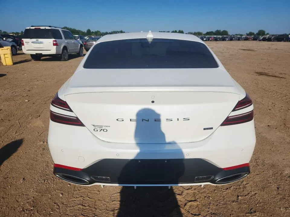 2023 GENESIS G70 3.3T STANDARD  