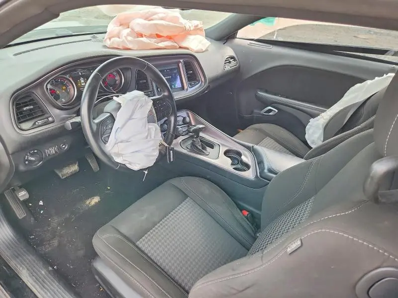 2023 DODGE CHALLENGER SXT  