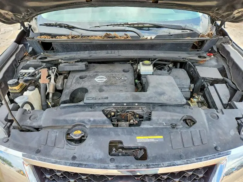 2015 NISSAN PATHFINDER S  
