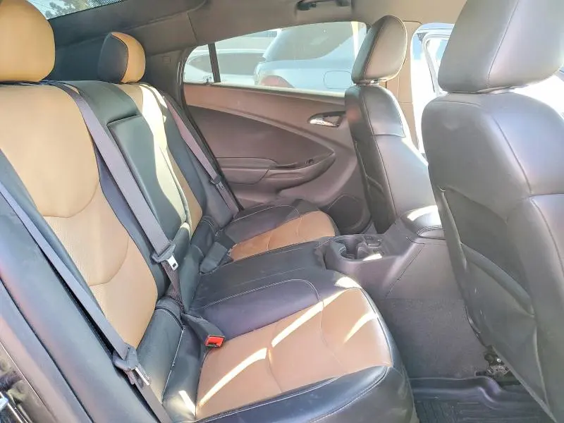 2016 CHEVROLET VOLT LTZ  