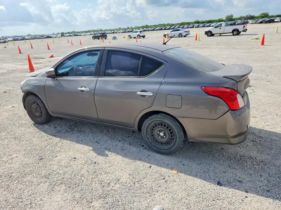 2016 NISSAN VERSA 1.6 SV  
