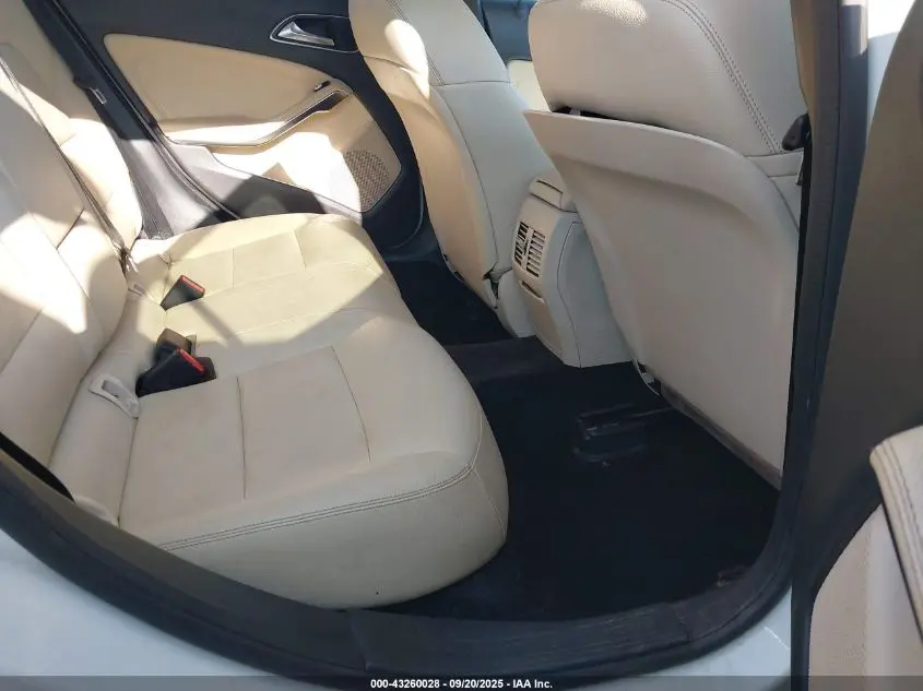 2018 MERCEDES-BENZ GLA 250 4MATIC