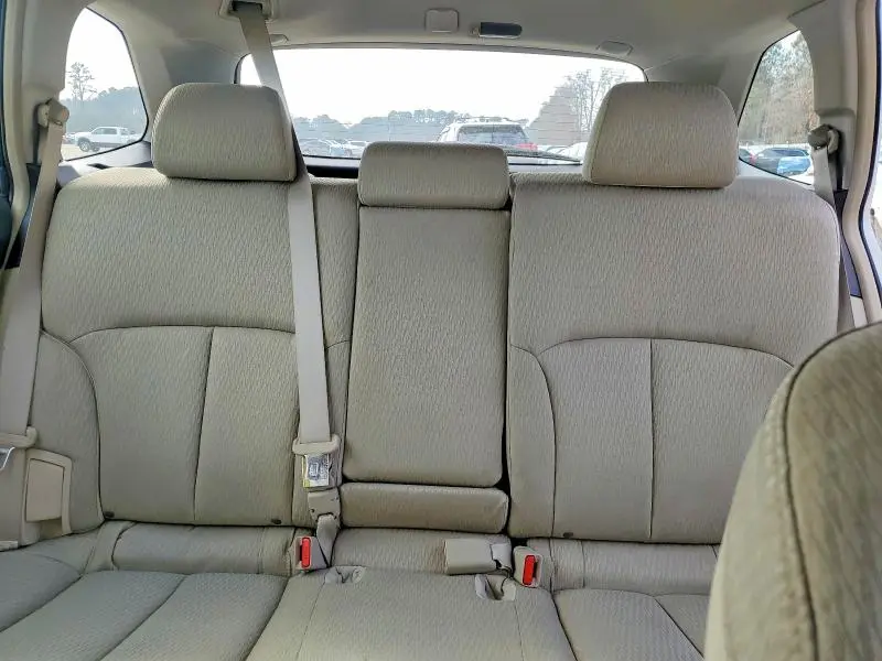 2011 SUBARU OUTBACK 2.5I  