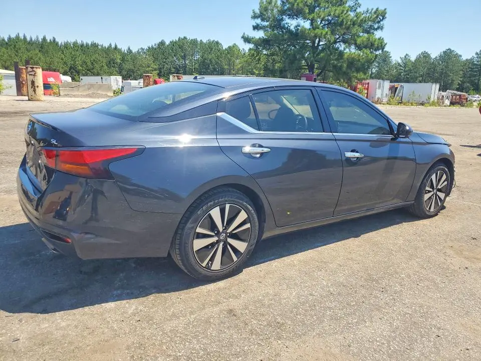 2020 NISSAN ALTIMA SL  