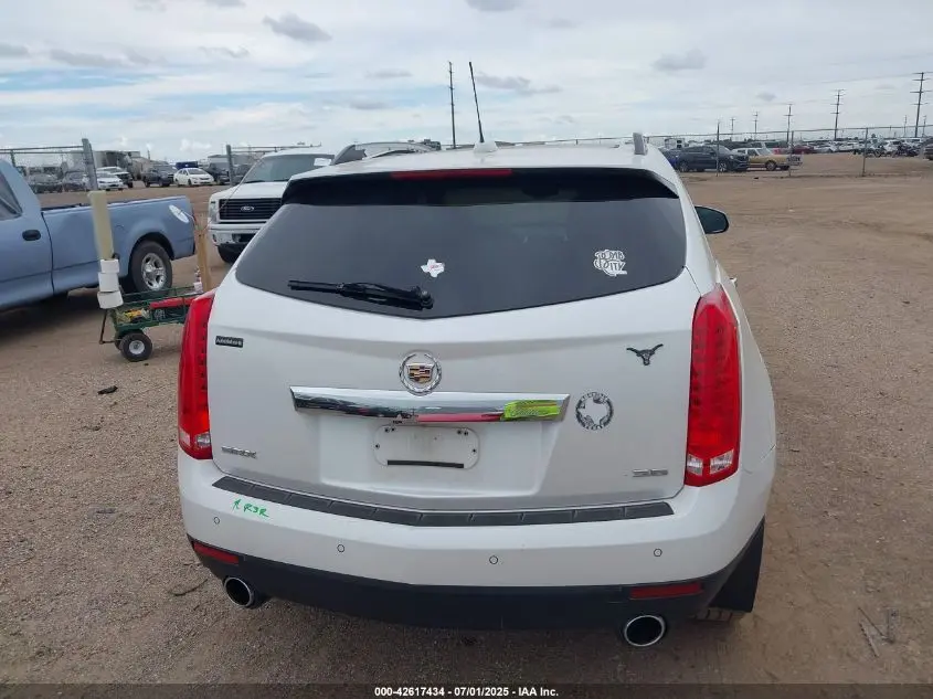 2015 CADILLAC SRX PERFORMANCE COLLECTION