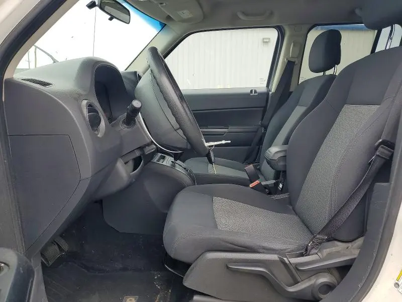 2010 JEEP PATRIOT SPORT  