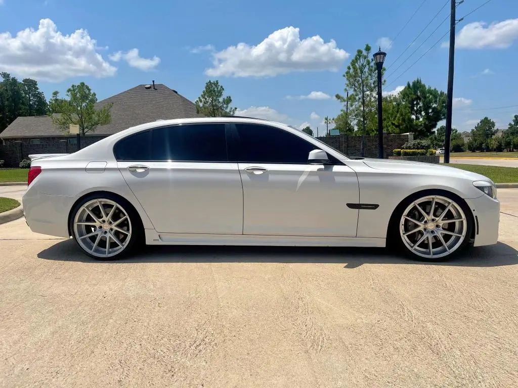 2010 BMW 750 LI  