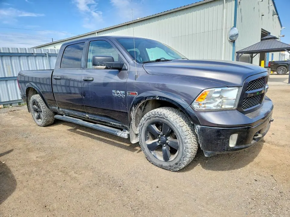 2018 RAM 1500 SLT  