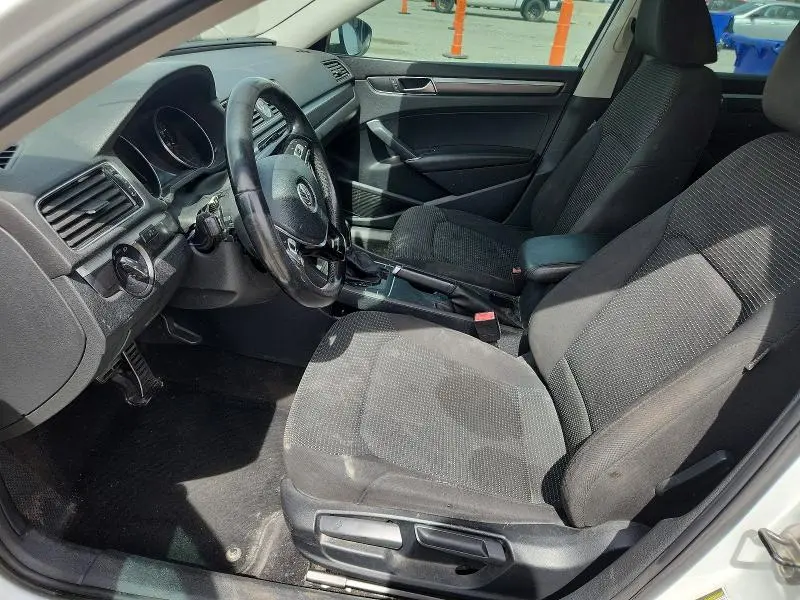 2016 VOLKSWAGEN PASSAT S  