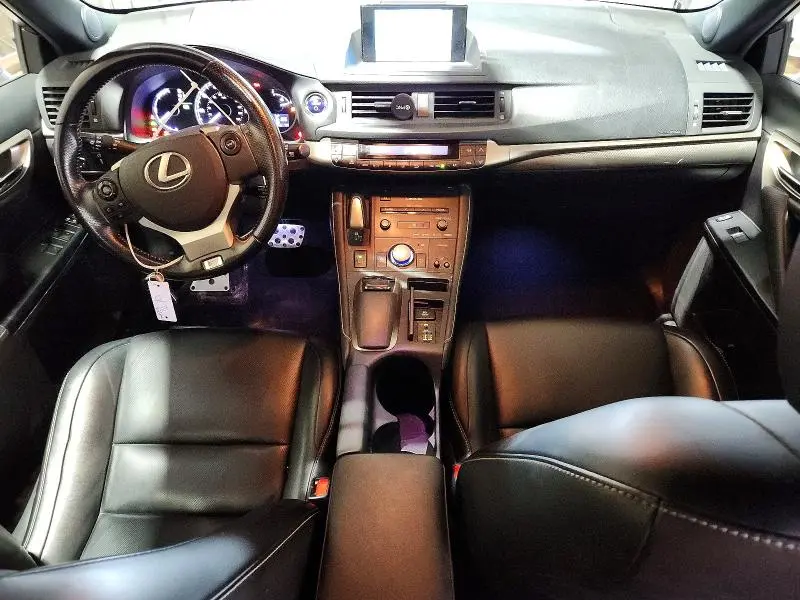 2017 LEXUS CT 200  
