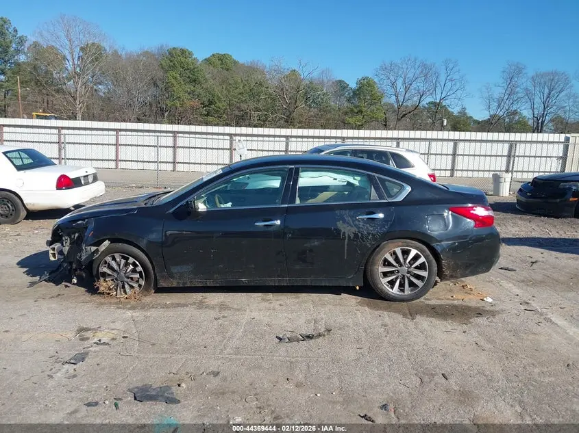 2017 NISSAN ALTIMA 2.5 SV