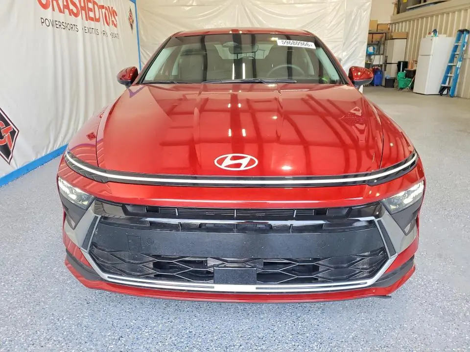 2026 HYUNDAI SONATA SE  