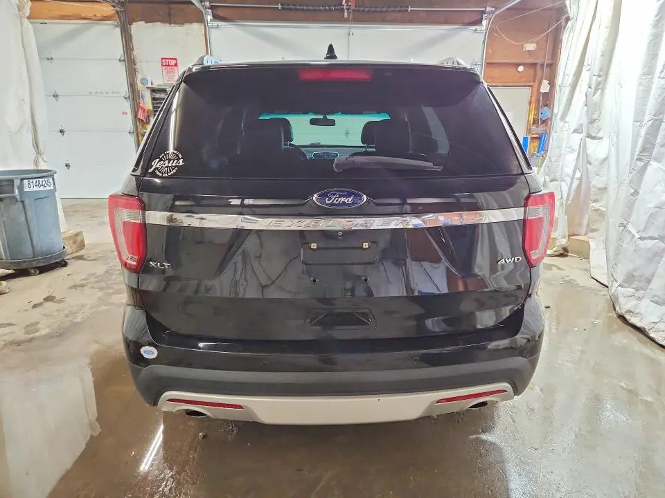 2016 FORD EXPLORER XLT  