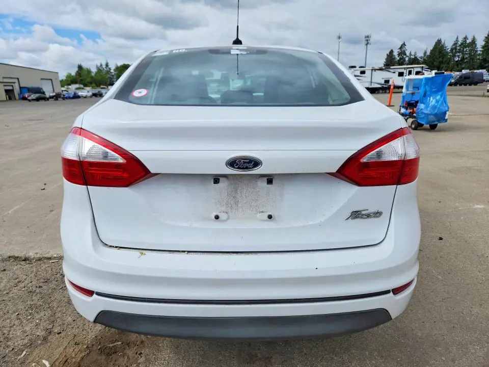 2015 FORD FIESTA S  
