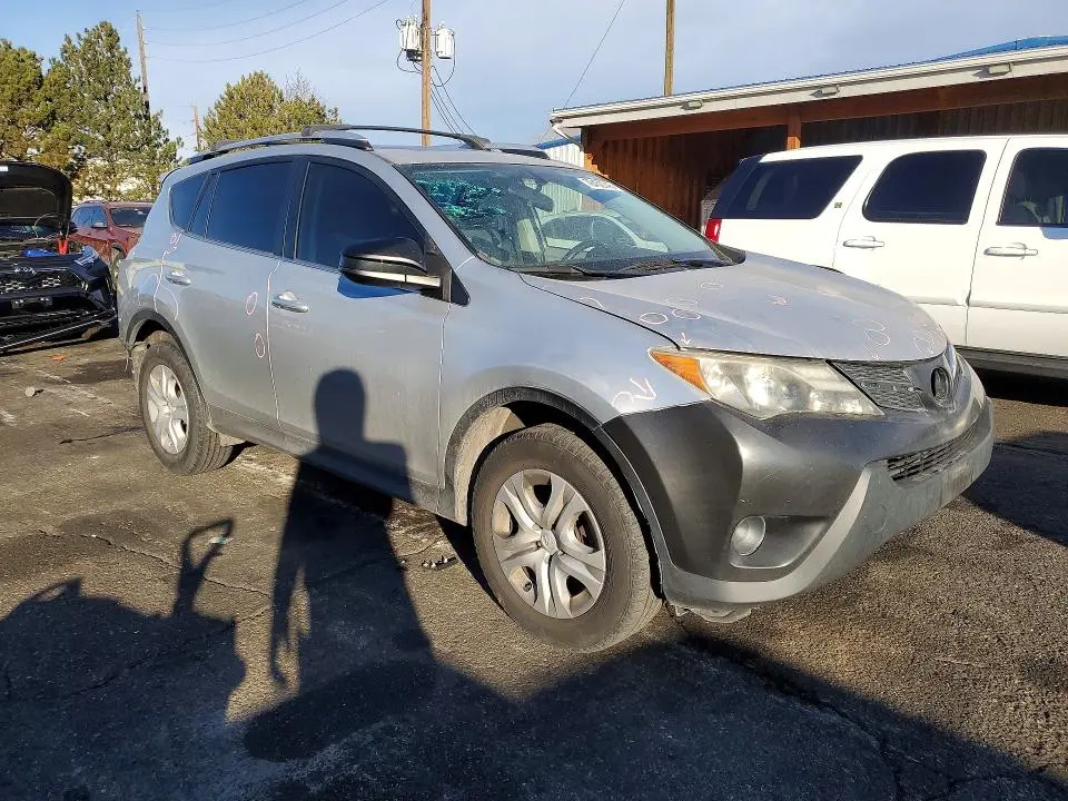 2013 TOYOTA RAV4 LE  
