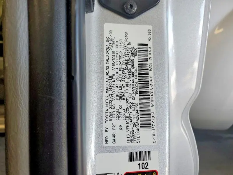 2010 TOYOTA TACOMA BASE  