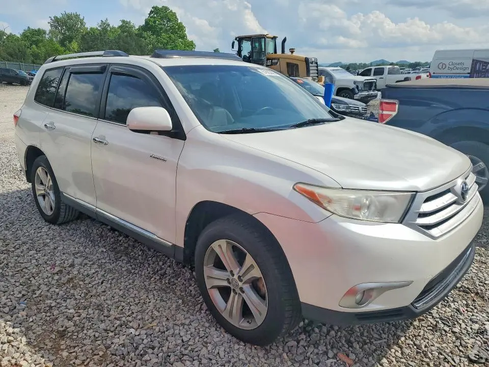 2011 TOYOTA HIGHLANDER LIMITED  