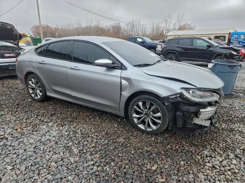 2015 CHRYSLER 200 S  