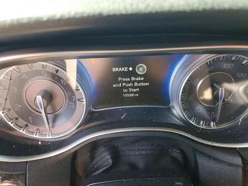 2015 CHRYSLER 300 LIMITED  