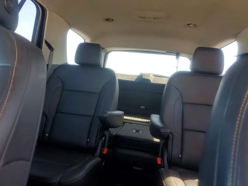 2021 CHEVROLET TRAVERSE LT  