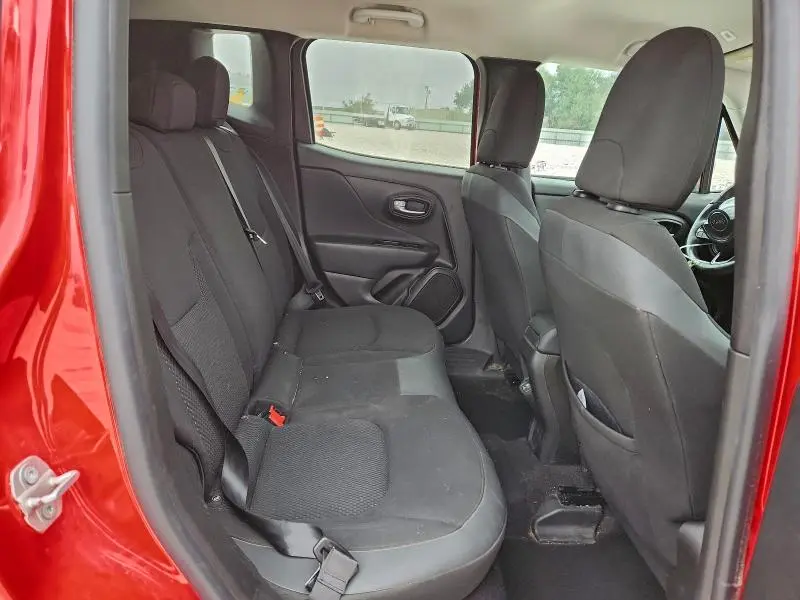 2020 JEEP RENEGADE LATITUDE  