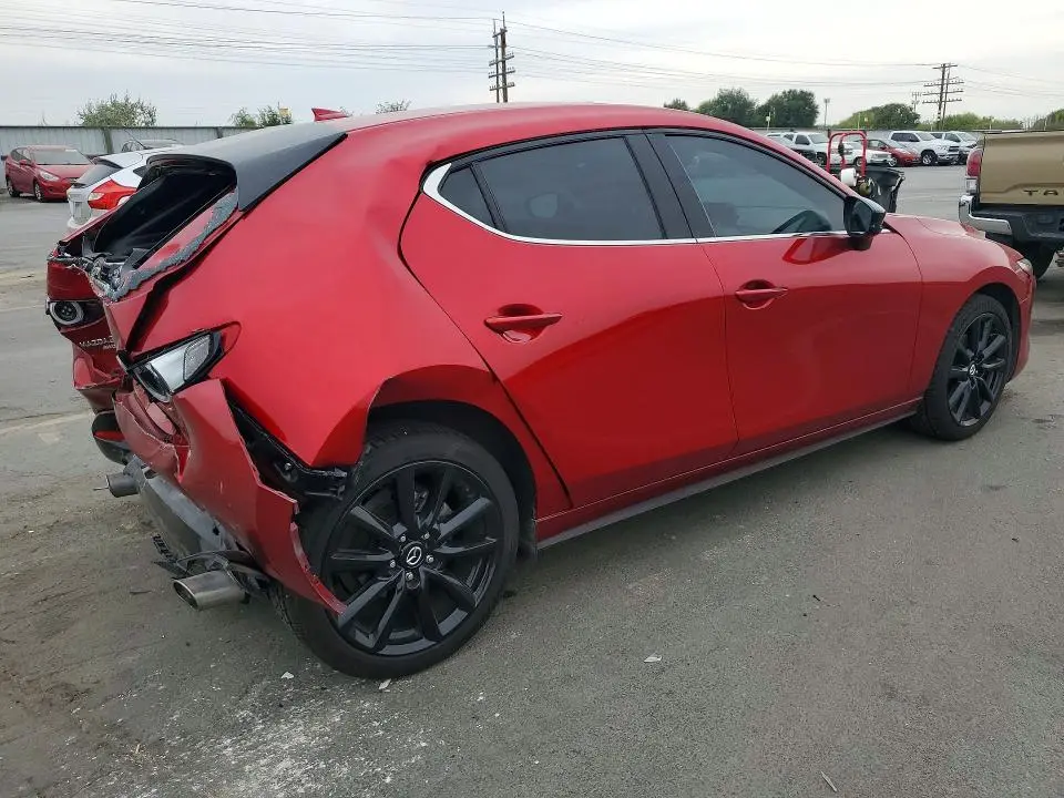 2021 MAZDA 3   
