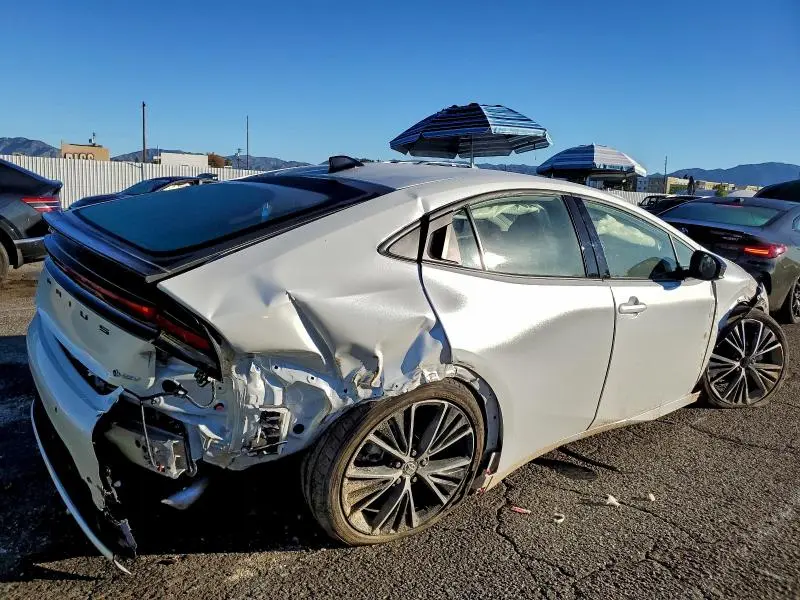 2026 TOYOTA PRIUS LE  