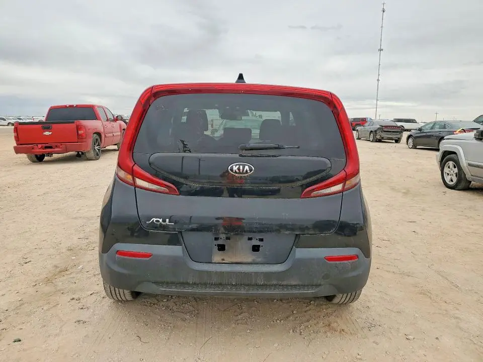 2021 KIA SOUL LX  