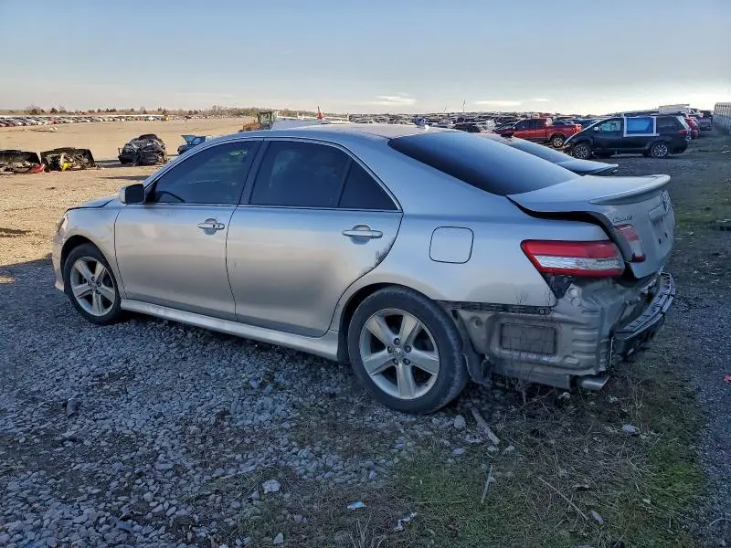 2011 TOYOTA CAMRY BASE  
