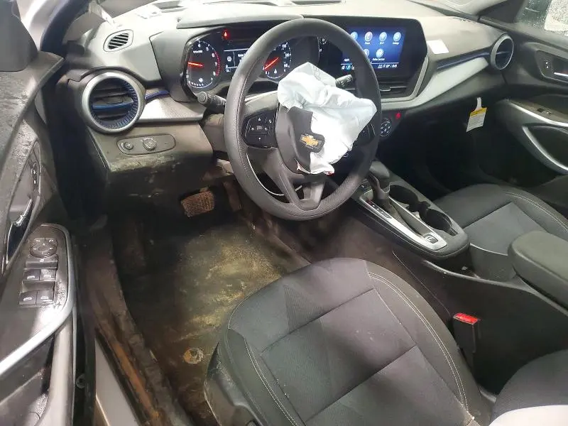2025 CHEVROLET TRAX LS - PRI FLEET - CK ENG LT ON