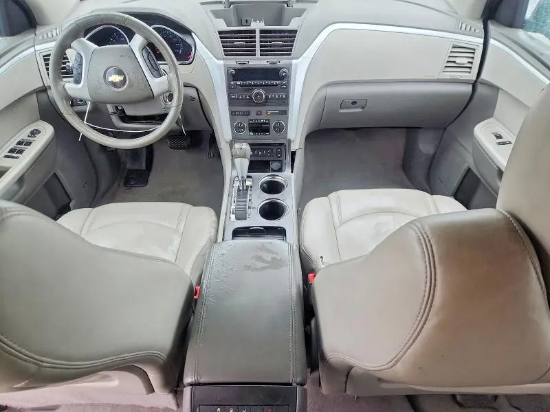 2012 CHEVROLET TRAVERSE LT  