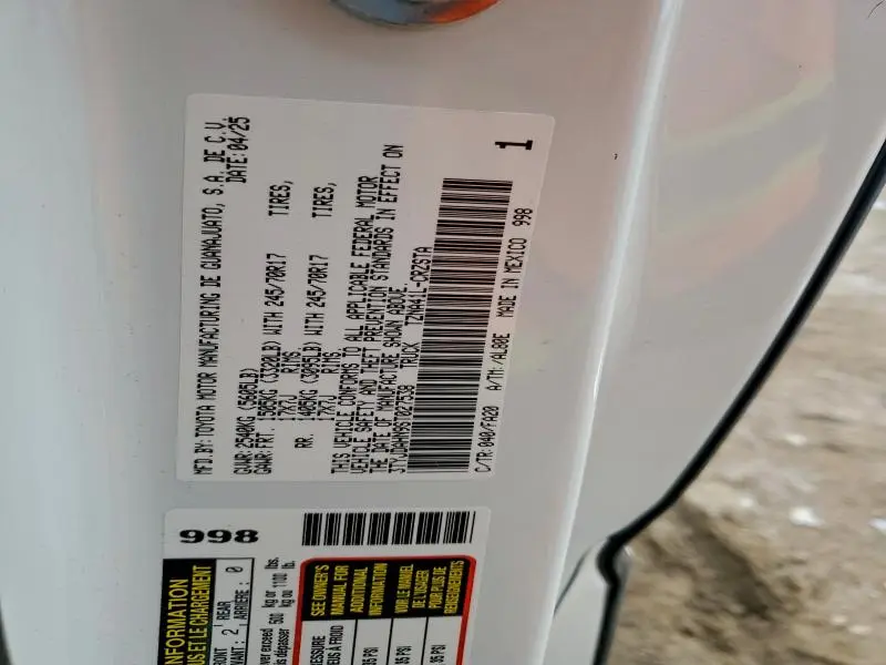 2025 TOYOTA TACOMA XTRACAB  