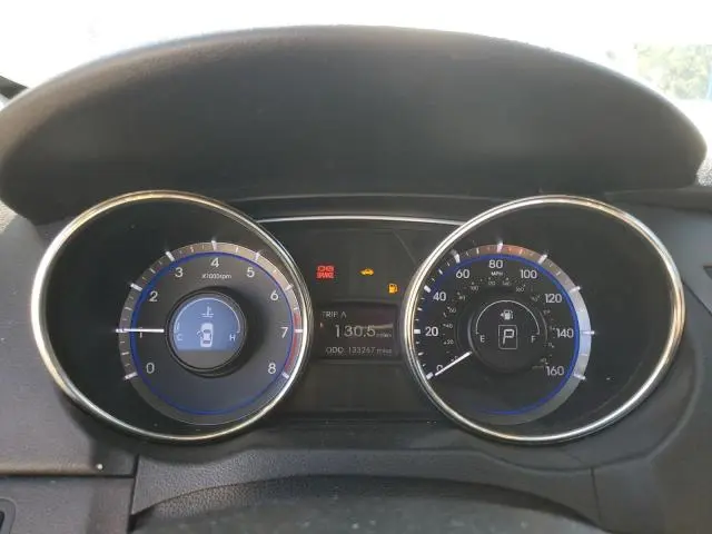 2012 HYUNDAI SONATA SE  